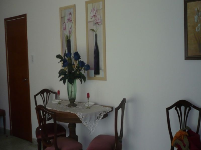 Comedor (mesa de arrime)