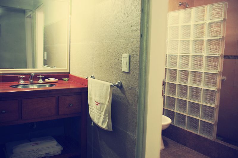 BaÃ±o y ante-baÃ±o
