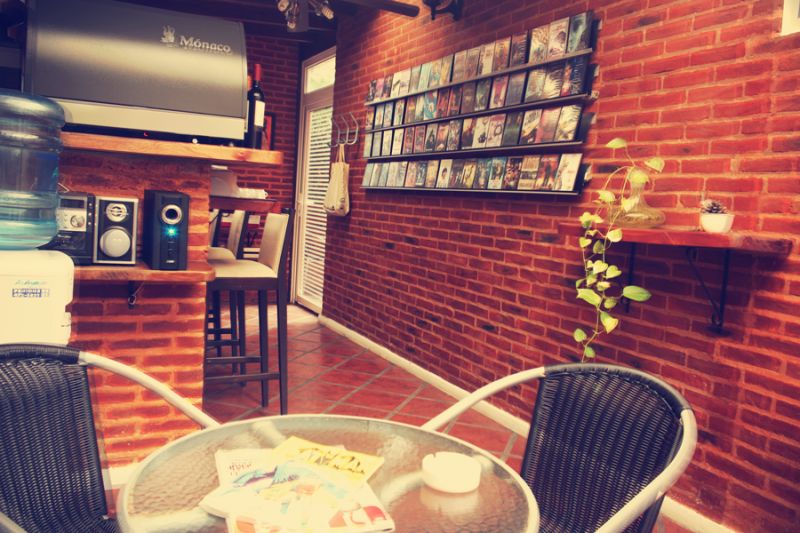 Lobby Bar